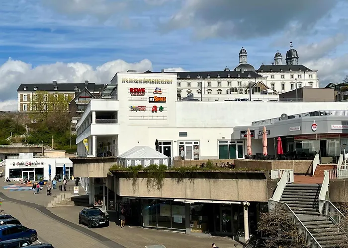 *Top* Grosse, Moderne & Zentrale Wohnung 3 Schlafzimmer - Naehe Zu Koeln: Dom, Messe, Flughafen, Lanxess-Arena